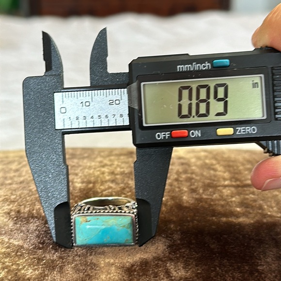 Vintage Sterling Silver Stamped 925 Genuine Turquoise Ring Large and Chunky 🤩 - Picture 10 of 11